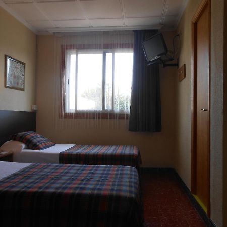 Hostal El Callejon ตาร์ราโกนา ภายนอก รูปภาพ