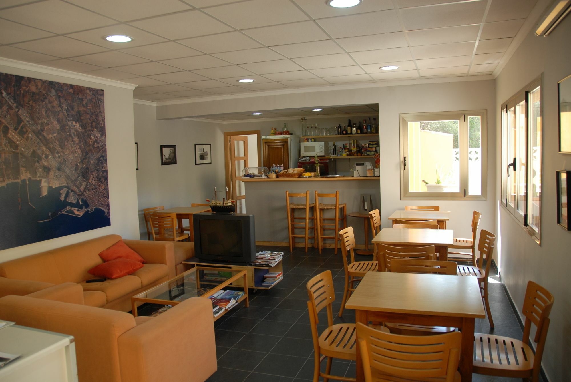 Hostal El Callejon ตาร์ราโกนา ภายนอก รูปภาพ