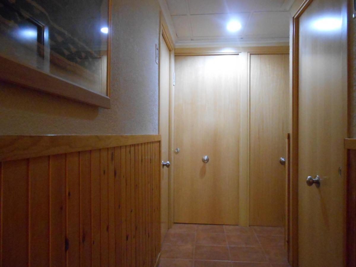 Hostal El Callejon ตาร์ราโกนา ภายนอก รูปภาพ