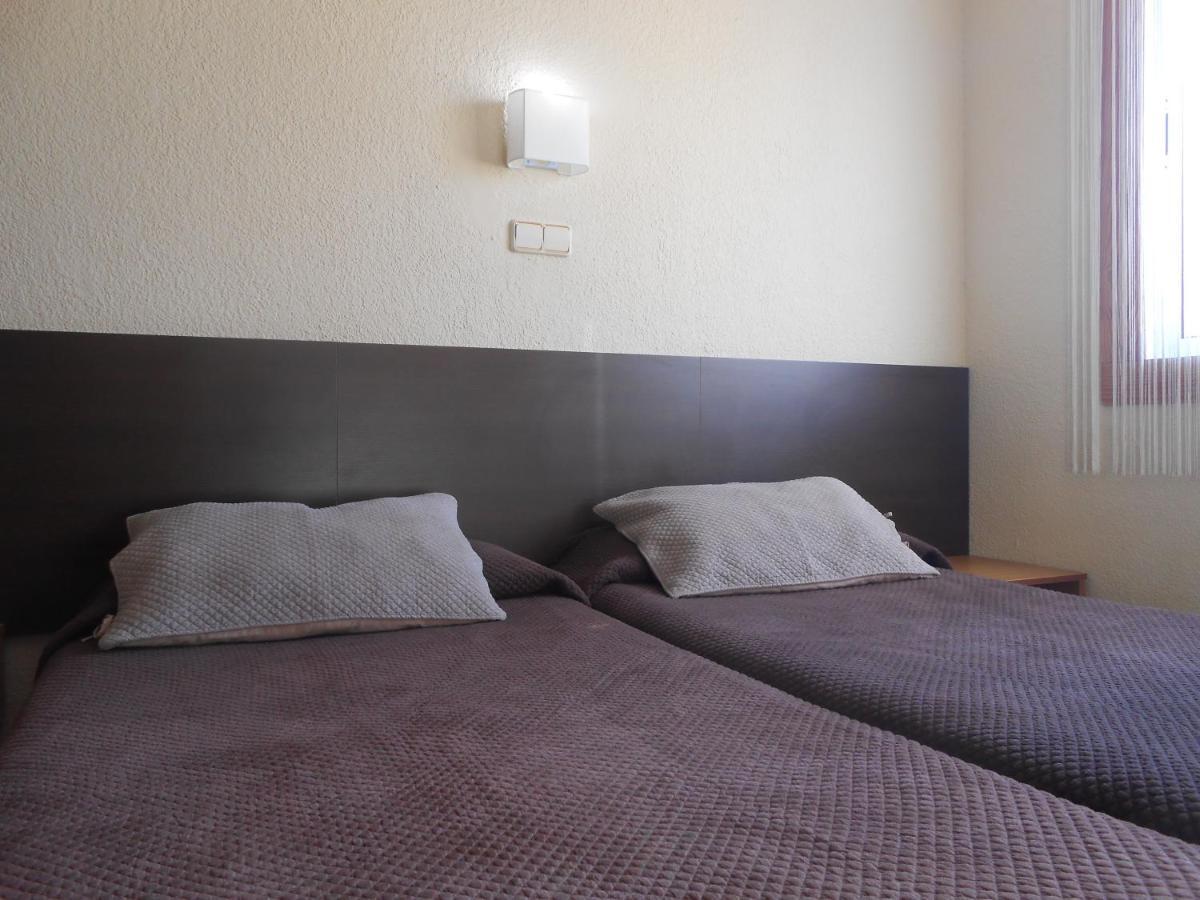 Hostal El Callejon ตาร์ราโกนา ภายนอก รูปภาพ